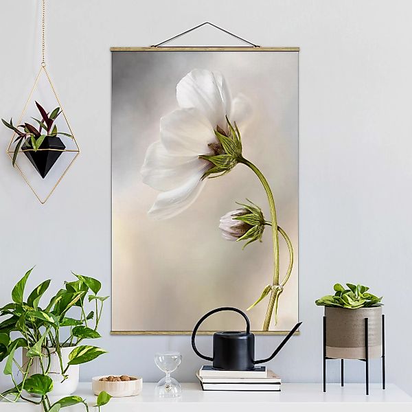 Stoffbild Blumen mit Posterleisten - Hochformat Himmlischer Blütentraum günstig online kaufen