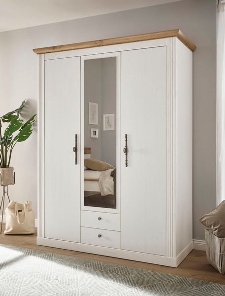 Home affaire Kleiderschrank "WESTMINSTER Wäscheschrank in 2 Farben, Landhau günstig online kaufen