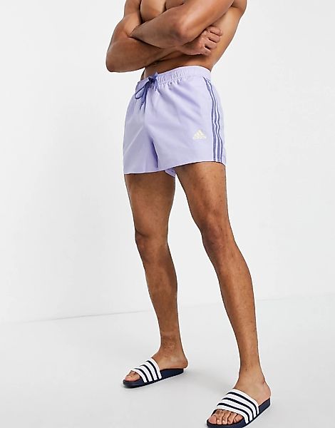 adidas – Swimming – Shorts in Lila mit den drei Streifen günstig online kaufen