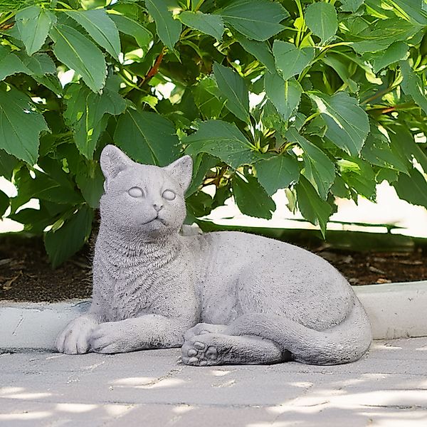 gartendekoparadies.de Gartenfigur Liegende Katze, H. 18 günstig online kaufen
