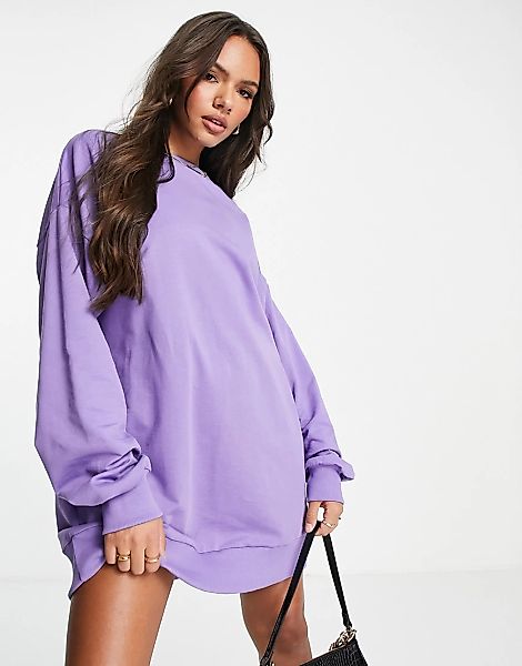 ASOS DESIGN – Kurzes Sweatshirt-Kleid mit Oversize-Schnitt in Lila-Violett günstig online kaufen