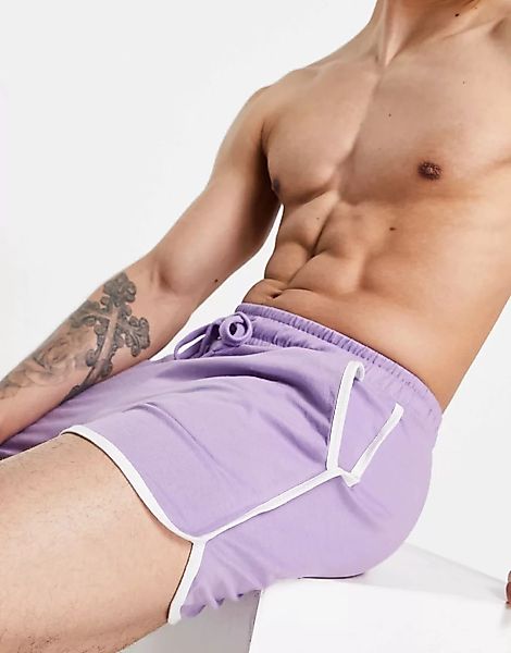 ASOS DESIGN – Lounge-Shorts im Runner-Design in Lila mit weißer, kontrastie günstig online kaufen