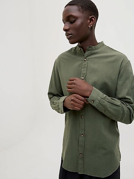 Jack & Jones Langarmhemd "JJESUMMER BAND SHIRT LS SN" mit Bandkragen günstig online kaufen