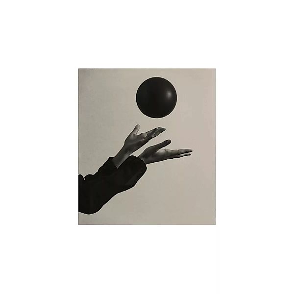 Paper Collective - Play III Kunstdruck 30x40cm - schwarz, weiß, grau/BxH 30 günstig online kaufen