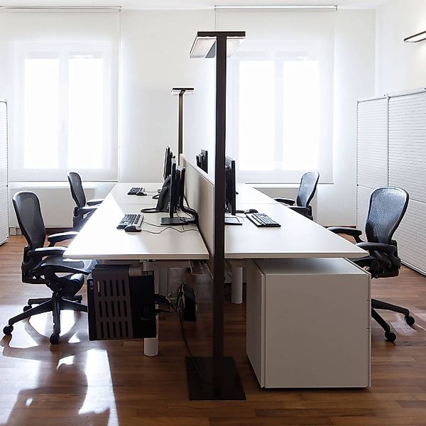 Artemide Chocolate Eco Stehlampe 4.000K dimm mokka günstig online kaufen