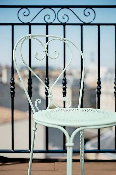 Stapelbarer Stuhl 1900 metall grau / Metall - Fermob - günstig online kaufen