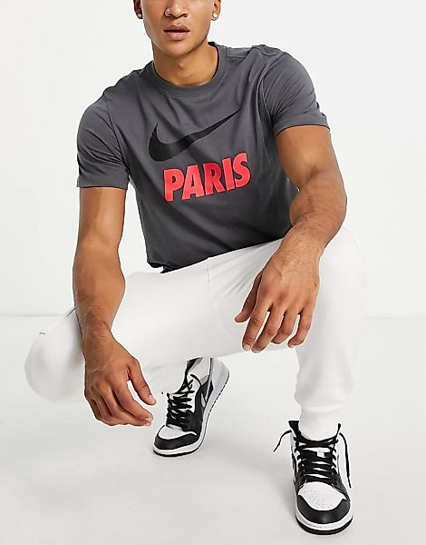 Nike Football – Paris Saint-Germain – T-Shirt in Dunkelgrau mit Paris-Schri günstig online kaufen
