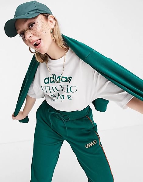 adidas Originals – Retro Luxury – T-Shirt in Weiß mit Schriftzug günstig online kaufen