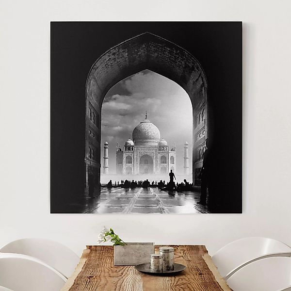 Leinwandbild Schwarz-Weiß - Quadrat Das Tor zum Taj Mahal günstig online kaufen