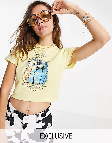 Reclaimed Vintage Inspired – Baby-T-Shirt mit Las-Vegas-Print in Gelb günstig online kaufen