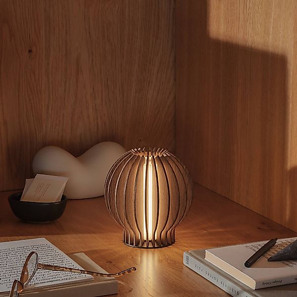 EVA Solo LED-Akku-Tischlampe Radiant, Holz dunkel, 14cm, USB günstig online kaufen