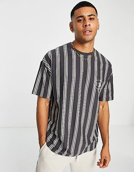 New Look – T-Shirt in Grau mit „USA“-Stickerei und Längsstreifen günstig online kaufen