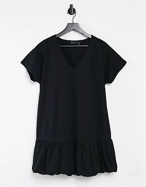 ASOS DESIGN – Schwarzes T-Shirt-Kleid mit V-Ausschnitt und Bubble-Saum günstig online kaufen