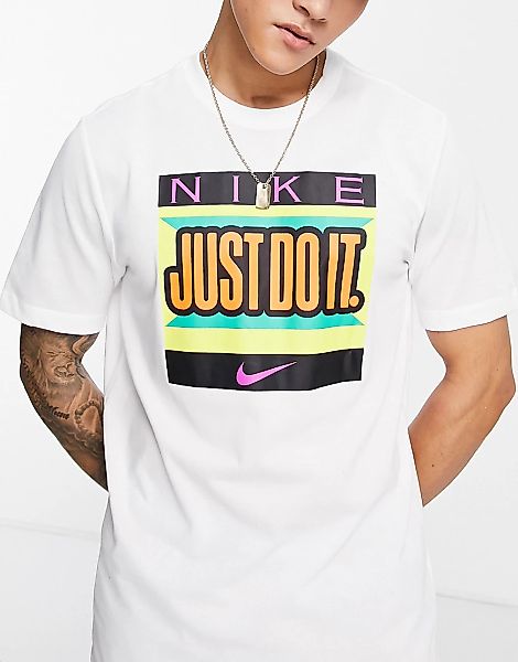 Nike Training – Dri-FIT – T-Shirt in Weiß mit „Just Do It“-Grafikprint günstig online kaufen