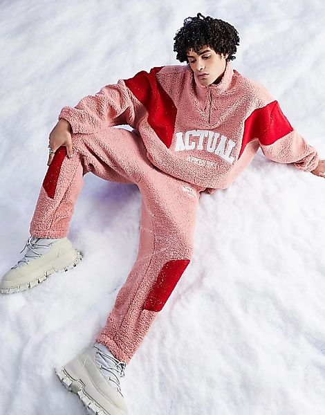 ASOS – Actual – Oversize-Sweatshirt aus Teddyfell in Rosé mit kurzem Reißve günstig online kaufen