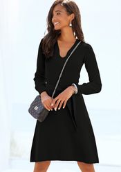LASCANA Strickkleid mit Bindegürtel, und V-Ausschnitt, Herbst- Winterkleid, günstig online kaufen