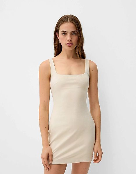 Bershka Körpernah Geschnittenes Minikleid Aus Kunstleder Damen Xl Beige günstig online kaufen