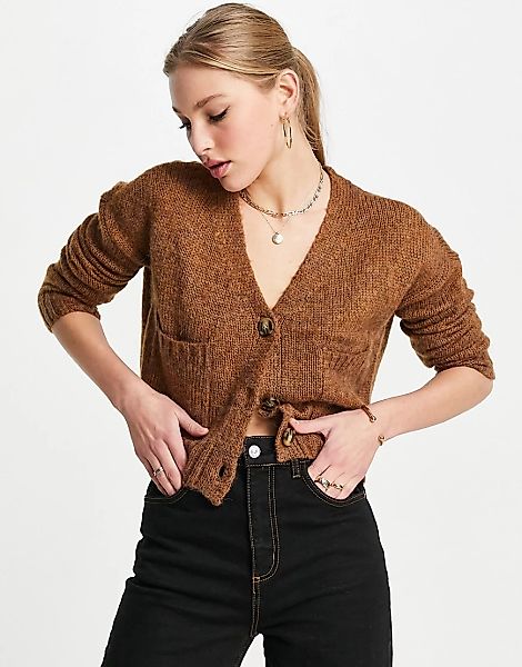 Vero Moda – Kurz geschnittene Strickjacke aus Wolle in Braun günstig online kaufen