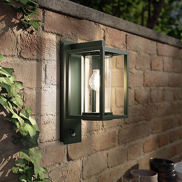 Lucande Außenwandlampe Ferda, Sensor, hängend, grün, IP44 günstig online kaufen