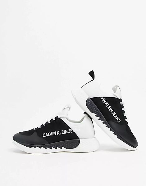 Calvin Klein Jeans – Adamina – Sneaker in Schwarz/Weiß günstig online kaufen