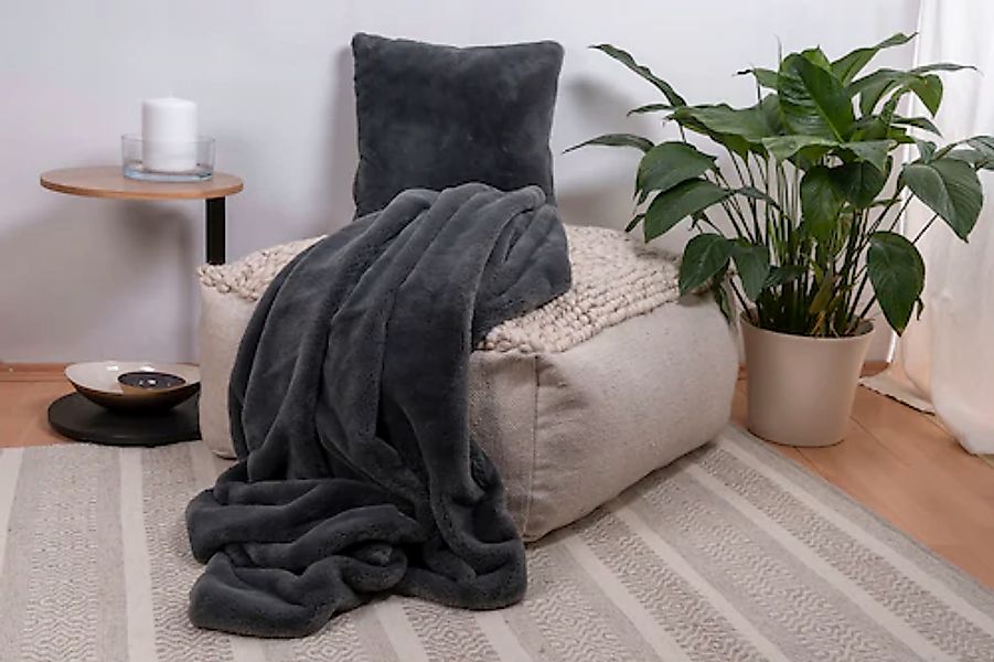 Kayoom Dekokissen »Dekokissen & Decke Aimee 525« günstig online kaufen