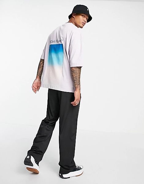 ASOS Dark Future – Oversize T-Shirt in Schwarz mit Grafikprint am Rücken in günstig online kaufen