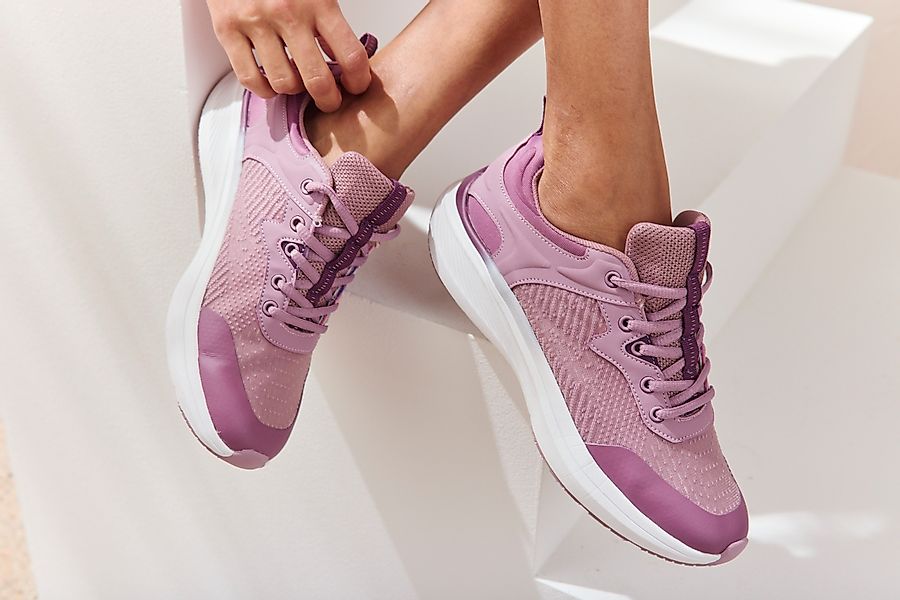LASCANA Sneaker Freizeitschuh, Schnürhalbschuh mit herausnehmbarer günstig online kaufen