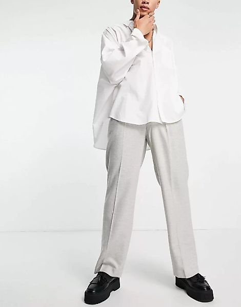 ASOS DESIGN – Anzughose aus Twill-Wollmischgewebe in Eisgrau mit hohem Bund günstig online kaufen