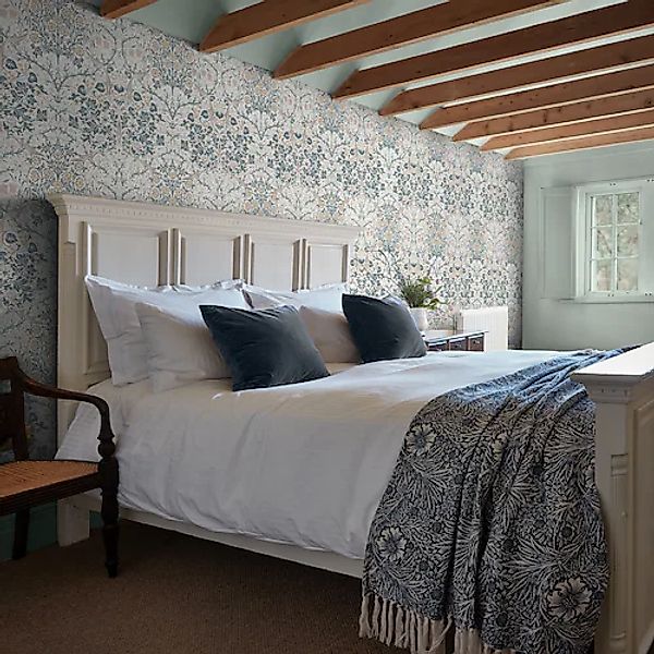 WILLIAM MORRIS AT HOME Vliestapete »Blackthorn Daydream« Motiv glatt Design günstig online kaufen
