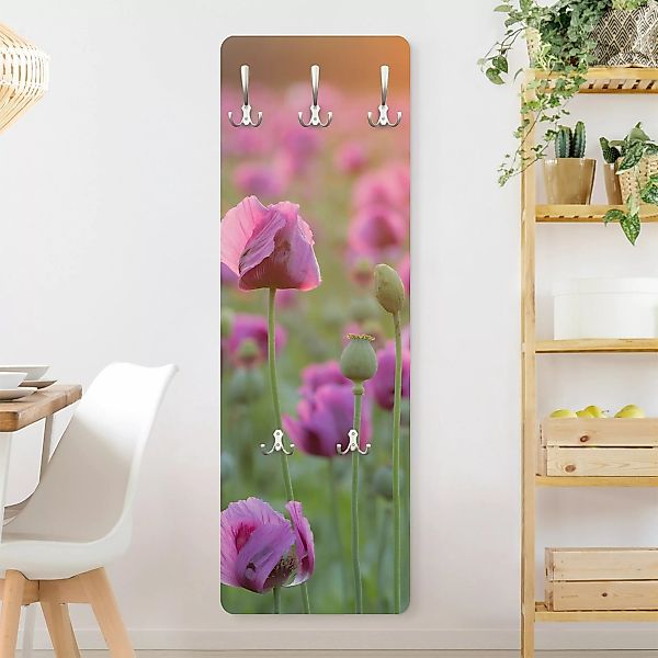 Wandgarderobe Holzpaneel Violette Schlafmohn Blumenwiese im Frühling günstig online kaufen