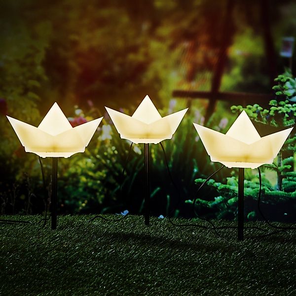Spetebo LED Solarleuchte Solar Gartenstecker "Papierboot" günstig online kaufen