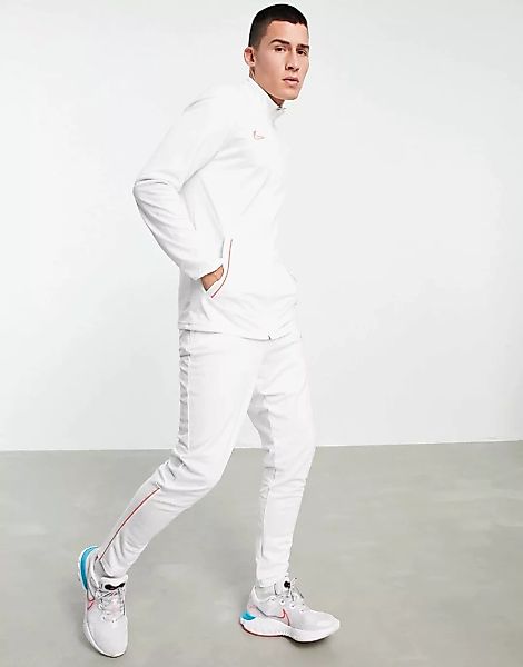 Nike Football – Dri-FIT Academy 21 – Trainingsanzug in Weiß günstig online kaufen