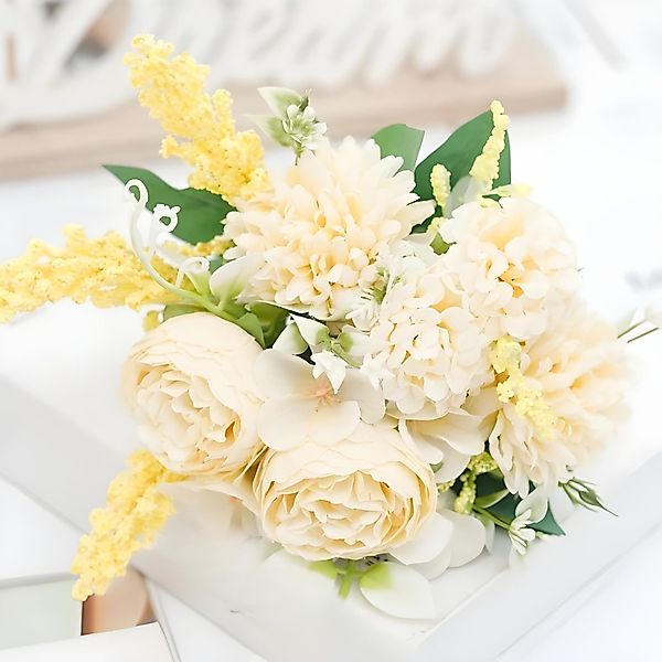 Kunstblumenstrauß Kunstblumenstrauß aus Seidenblumen – Kunstrosen, günstig online kaufen