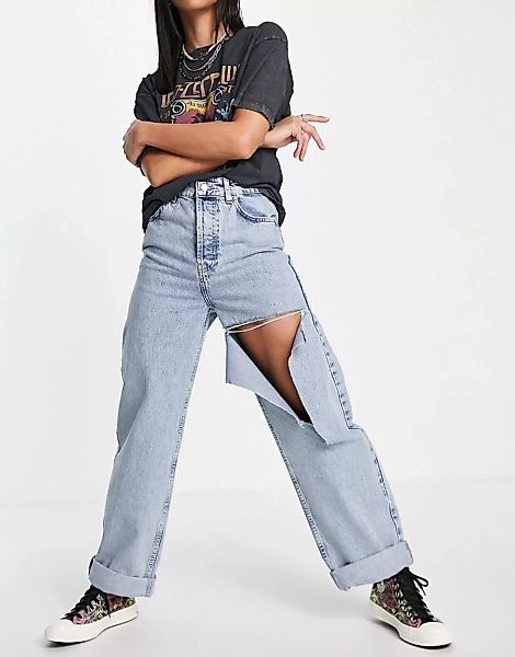Topshop – Ausgeblichene Oversize-Mom-Jeans aus einem recycelten Baumwollmix günstig online kaufen