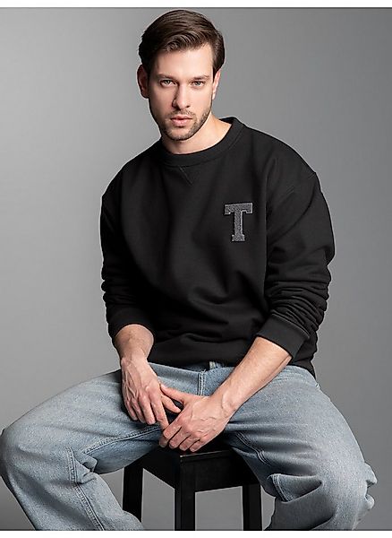 Trigema Sweatshirt TRIGEMA Sweatshirt mit modischem Patch günstig online kaufen