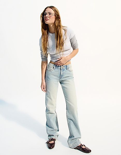 Bershka Jeans Im Straight-Fit Mit Tiefem Bund Damen 36 Ausgewaschenes Blau günstig online kaufen