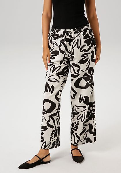 Aniston CASUAL Schlupfhose mit großflächigen Blättern günstig online kaufen