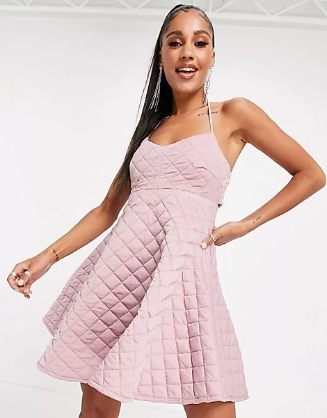ASOS DESIGN – Gestepptes, kurzes Neckholder-Skater-Kleid in Rosé-Rosa günstig online kaufen