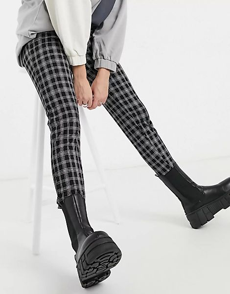New Look – Hose aus Jersey mit schwarzem Karomuster günstig online kaufen