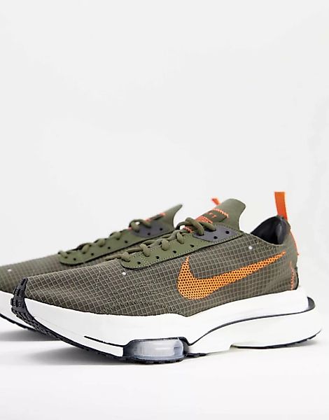 Nike – Zoom-Type SE – Sneaker in Cargo-Khaki und Total Orange-Grün günstig online kaufen