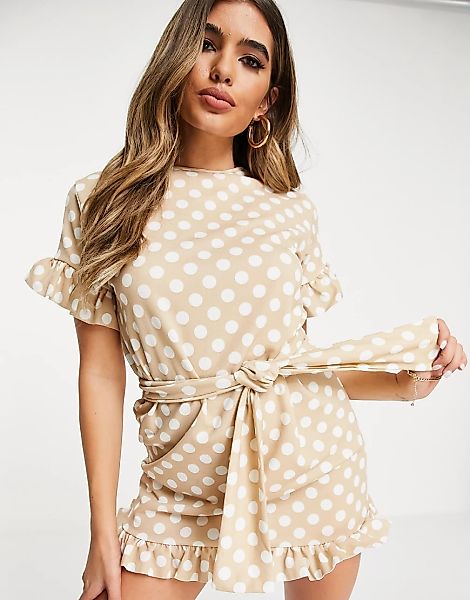 I Saw It First – Gepunktetes Kleid in Braun mit Bindegürtel in der Taille u günstig online kaufen