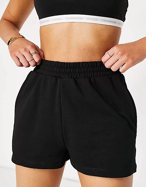 ASOS DESIGN – Gekämmte Jogging-Shorts in Schwarz günstig online kaufen
