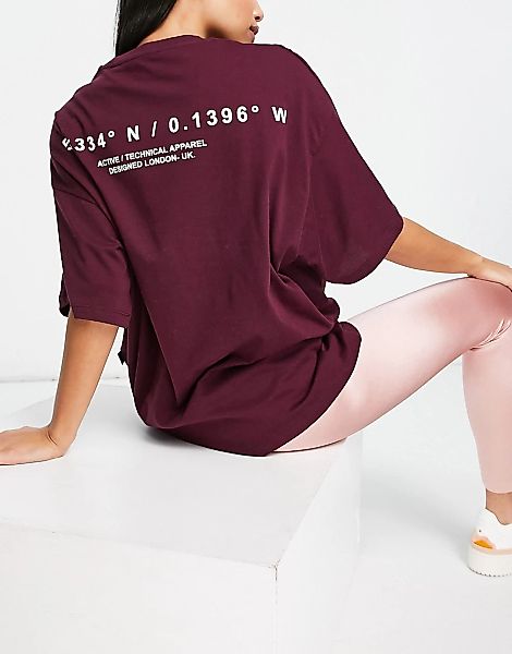 ASOS 4505 – Boyfriend-T-Shirt mit Grafik-Rot günstig online kaufen