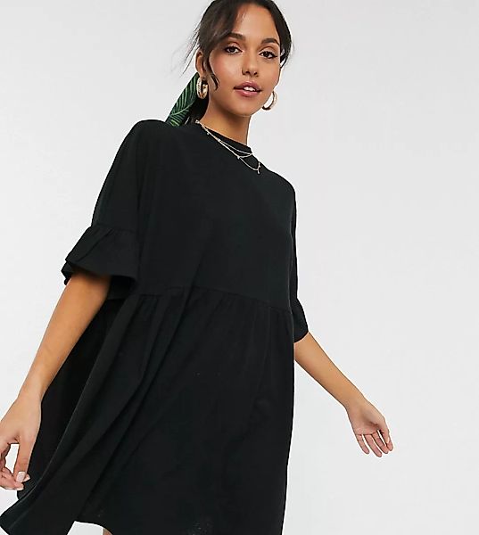 ASOS DESIGN Tall – Super Oversize-Hängerkleid in Schwarz mit Rüschenärmeln günstig online kaufen