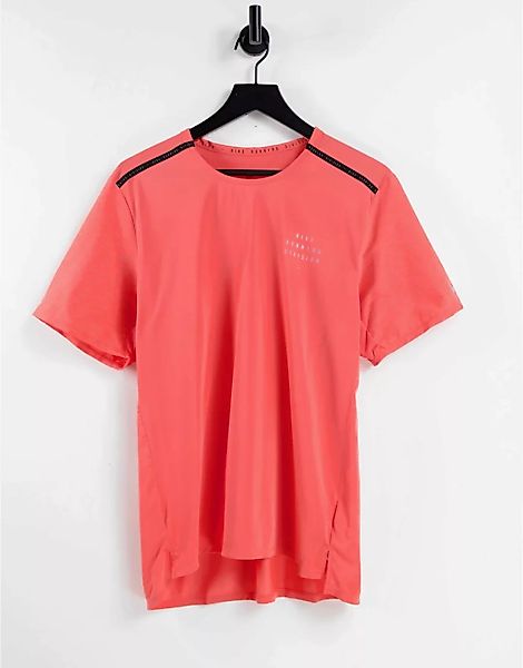 Nike Running – Run Division Statement – T-Shirt in Pfirsich-Orange günstig online kaufen