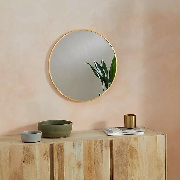 Parton runder Wandspiegel (o 60 cm), gebuerstetes Messing - MADE.com günstig online kaufen