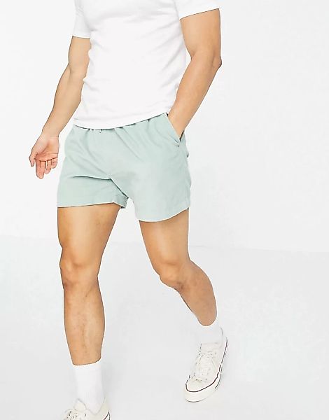 New Look – Cord-Shorts mit Kordelzug in Khaki-Grün günstig online kaufen