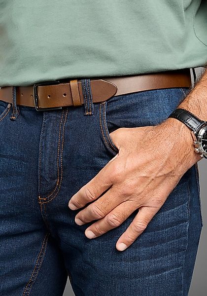 Man's World Ledergürtel im klassischen Design mit edel schimmernder Schnall günstig online kaufen