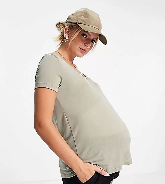 ASOS DESIGN Maternity – Lockeres T-Shirt mit V-Ausschnitt in Khaki-Grün günstig online kaufen