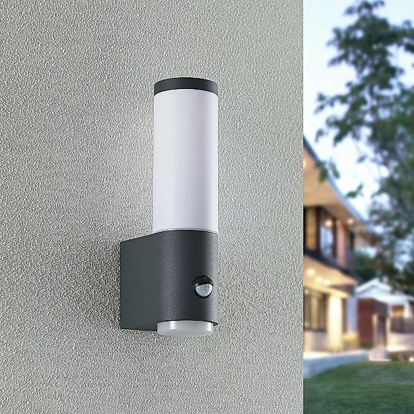 Lindby Okari Außenwandleuchte mit Sensor, gerade günstig online kaufen